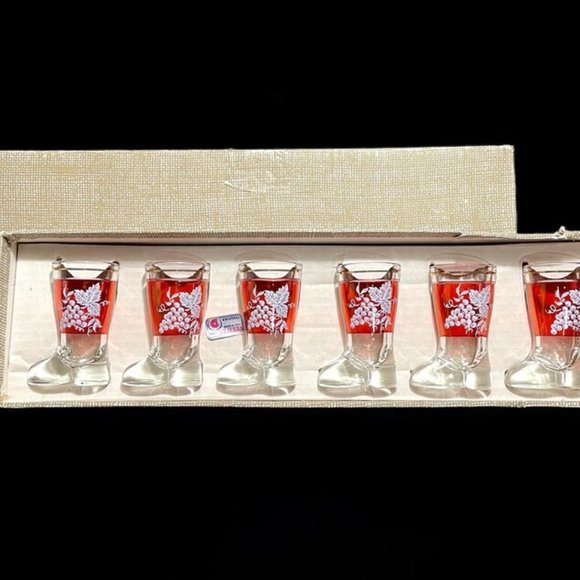 Vintage 1950s Lubiana Kristrall Italy Cranberry Flash Boot Shaped Shot Glasses - Picture 2 of 10